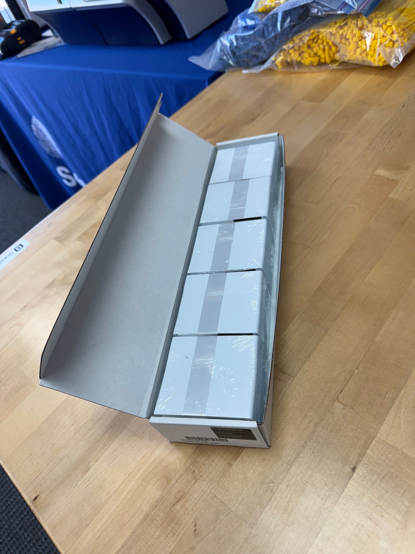 CR 80/30 Composite Cards Box of 500